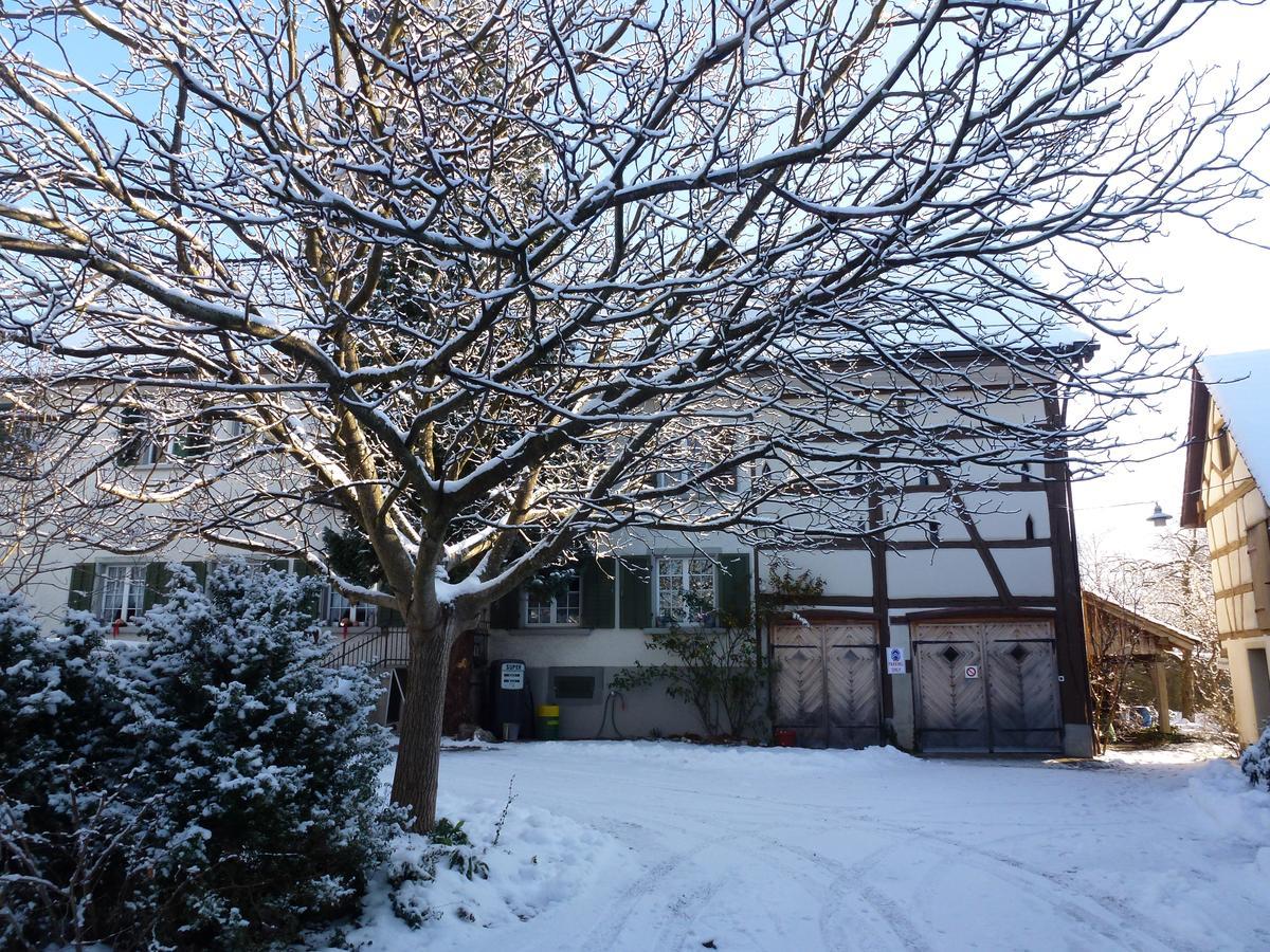 Bed & Breakfast Im Chellhof Benken  Экстерьер фото
